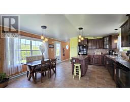 285 Bayview Street thumbnail 18