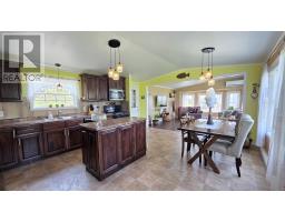 285 Bayview Street thumbnail 22