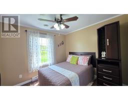 285 Bayview Street thumbnail 24