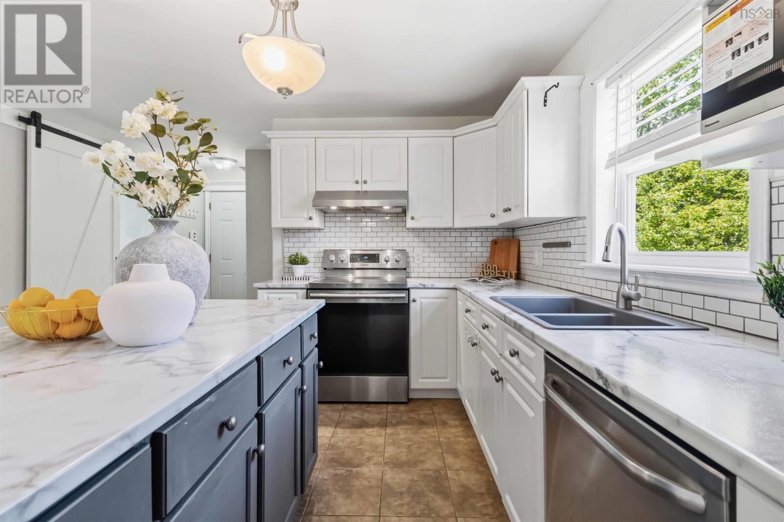 109 North Green Road - 13