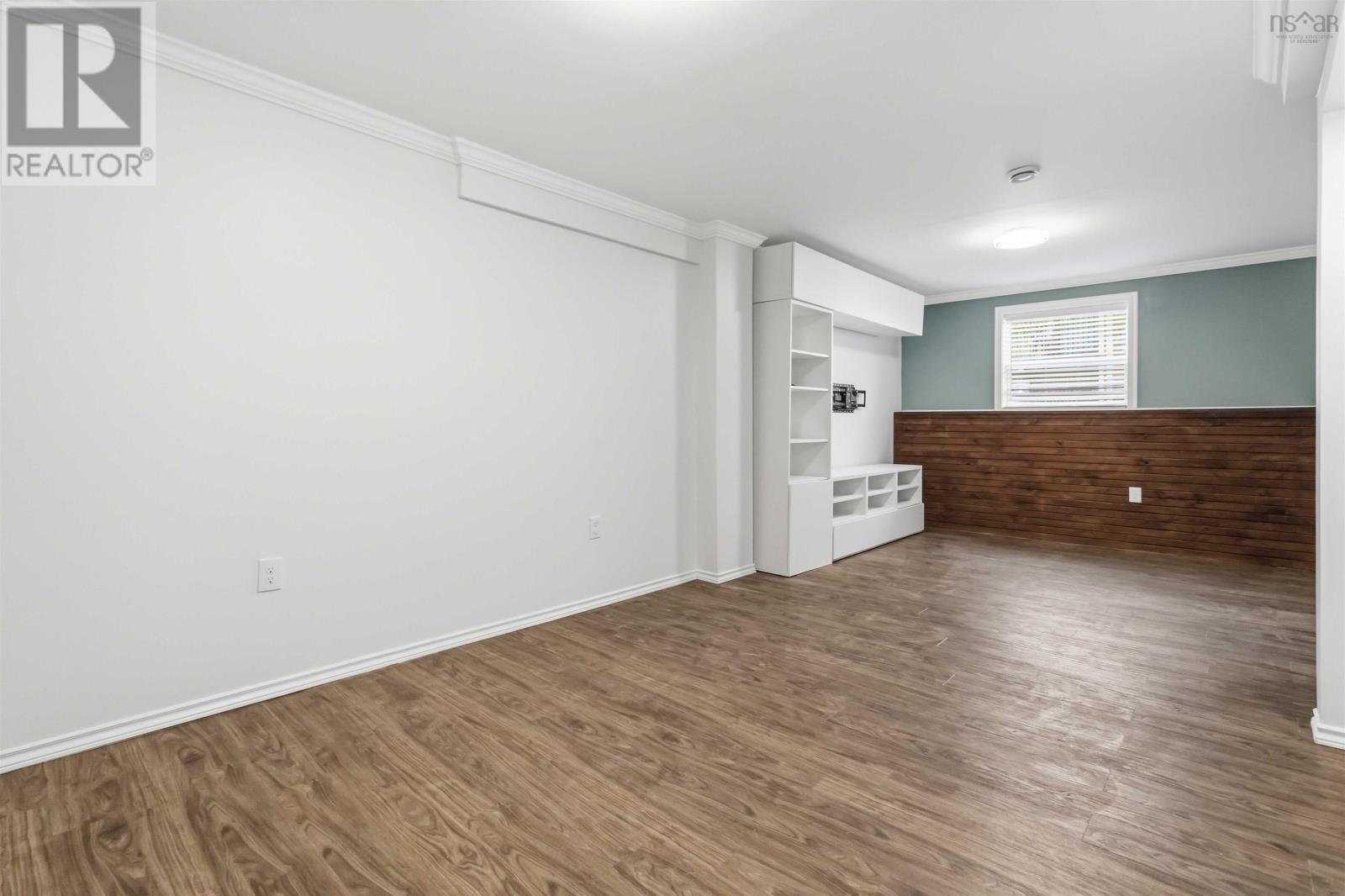 109 North Green Road - 26