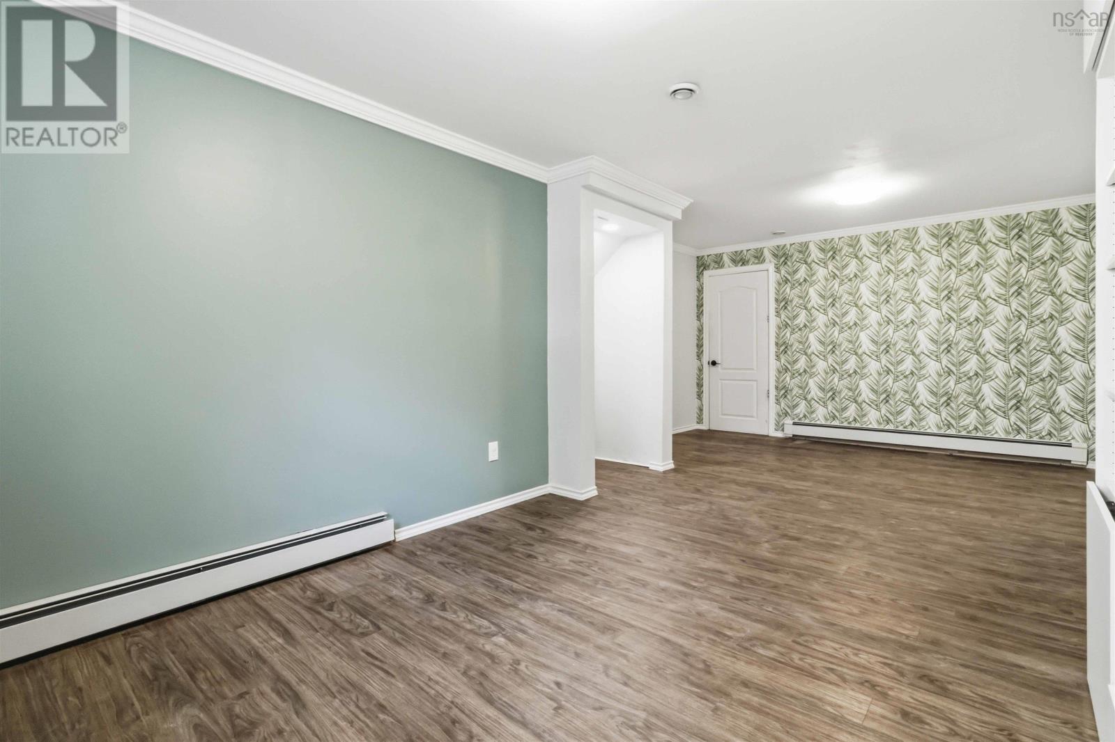 109 North Green Road - 29