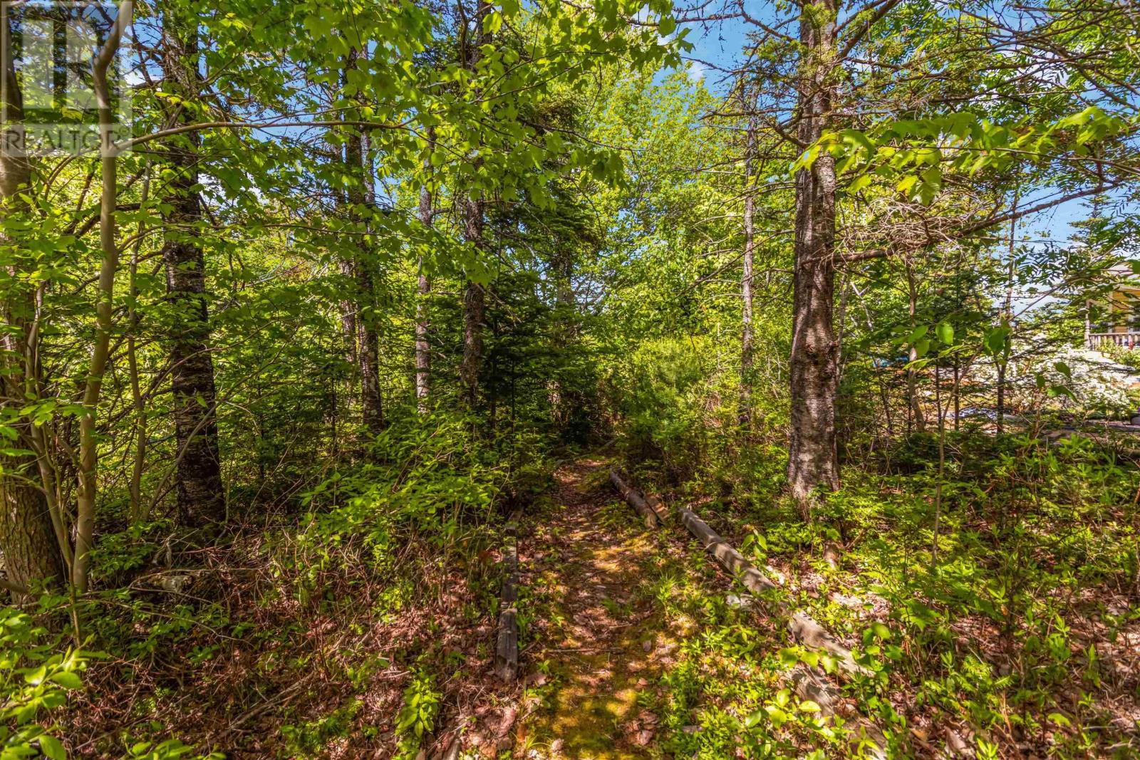 109 North Green Road - 38
