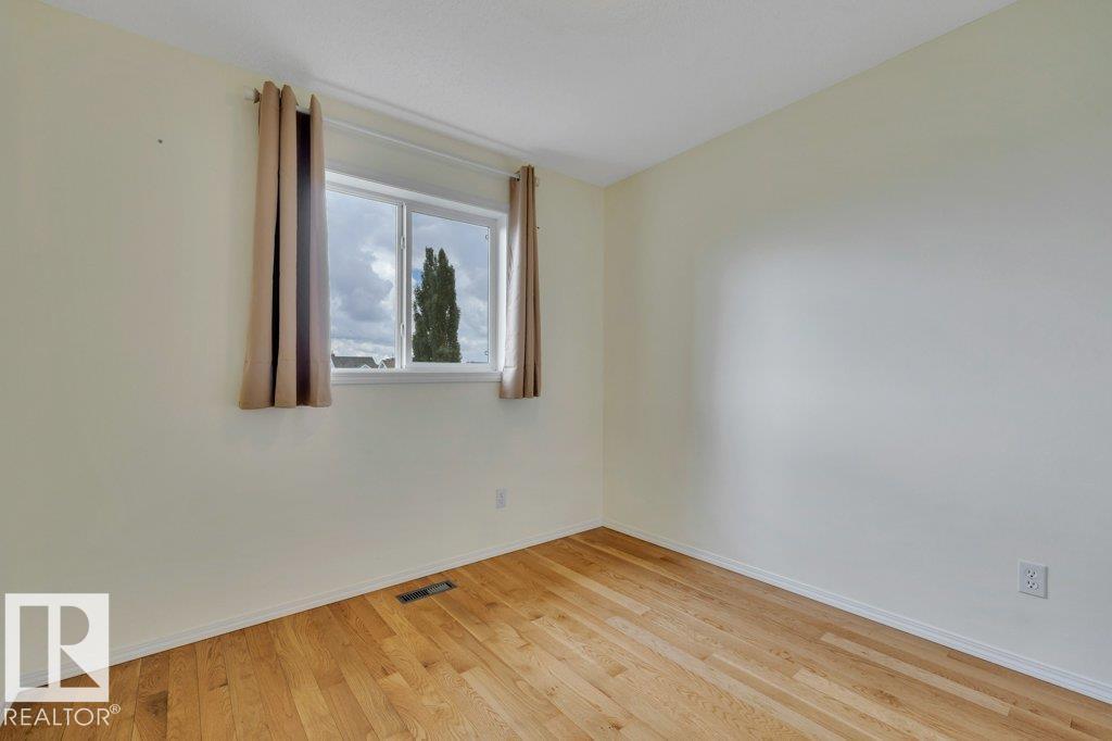 7948 13 AV SW - 24