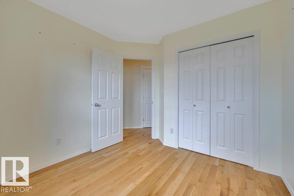 7948 13 AV SW - 28
