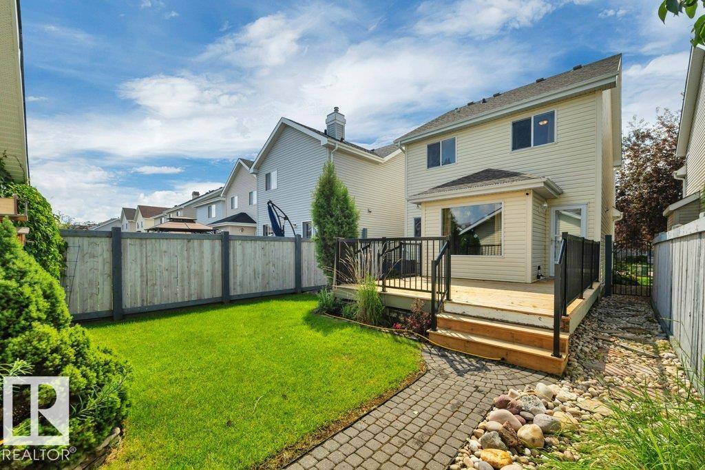 7948 13 AV SW - 37