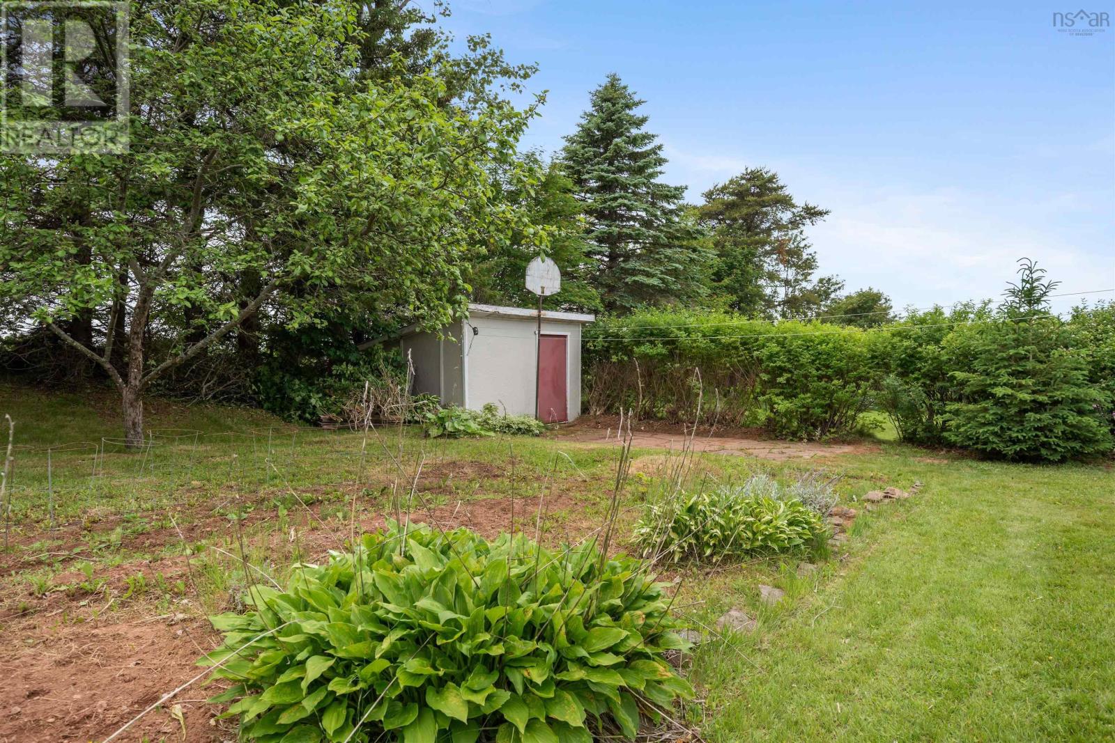 44 Meadow Park Drive - 11