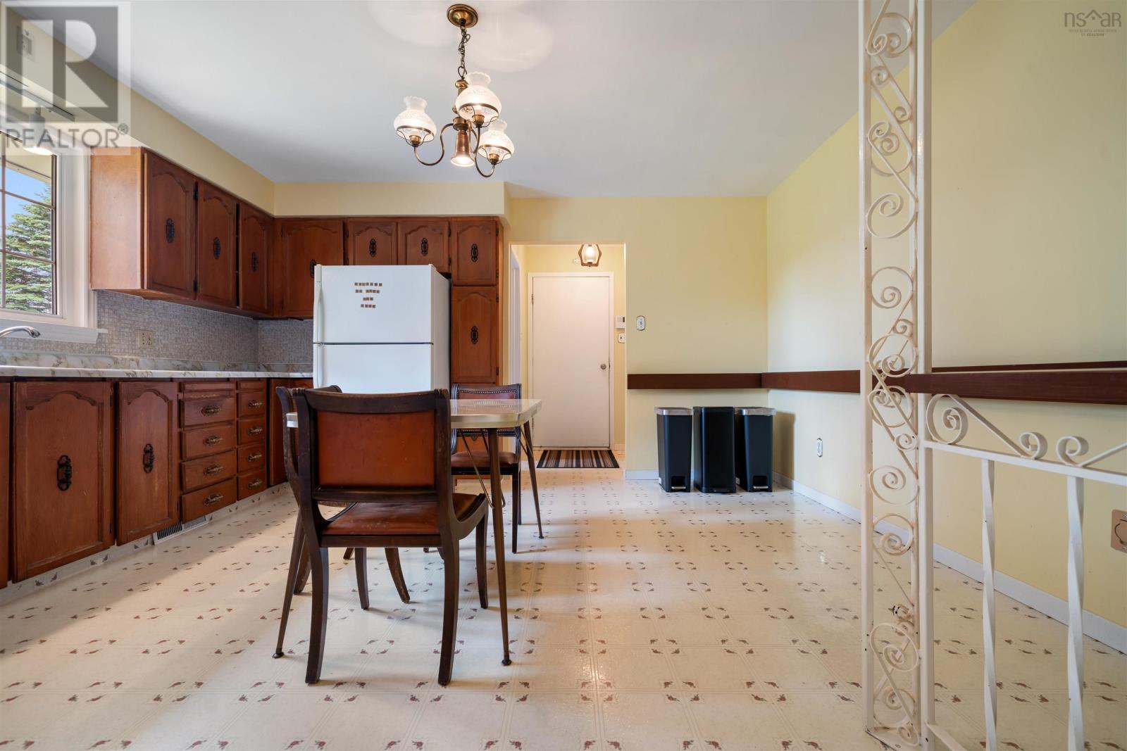 44 Meadow Park Drive - 24