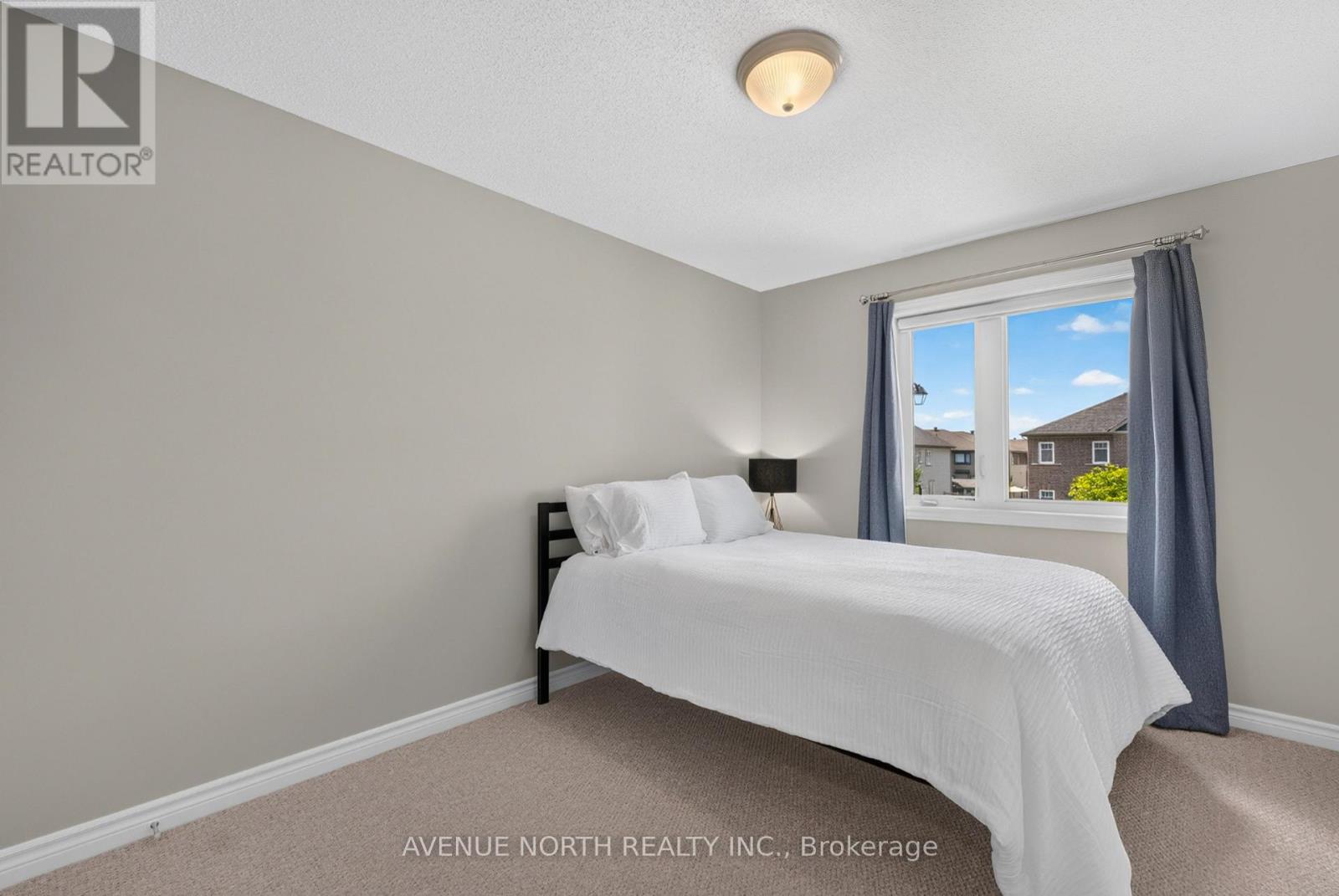 519 ROUNCEY ROAD - 26