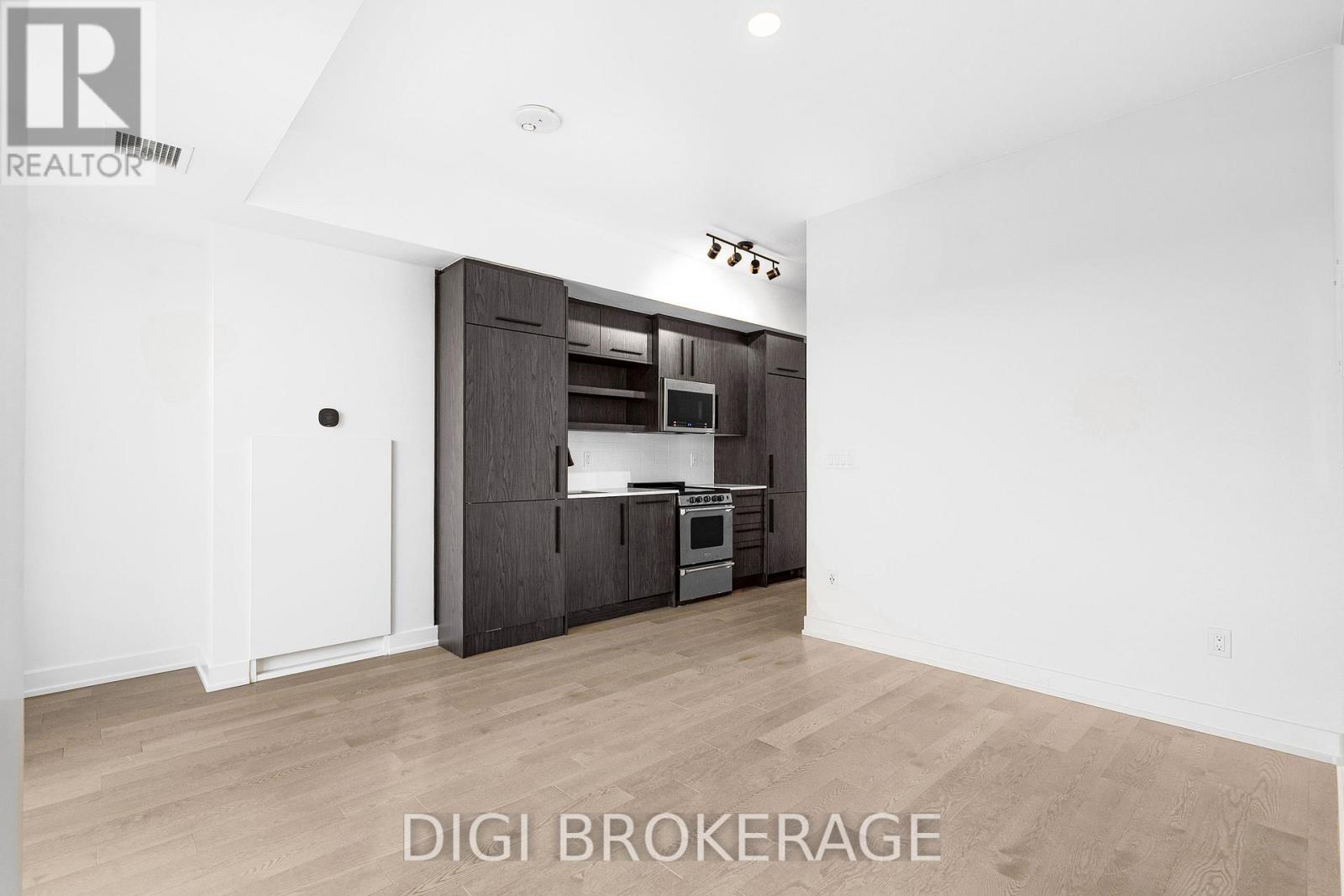 House for Rent in Ottawa – 1001 – 560 RIDEAU STREET, Ottawa – By Peter Sagos - Image 14