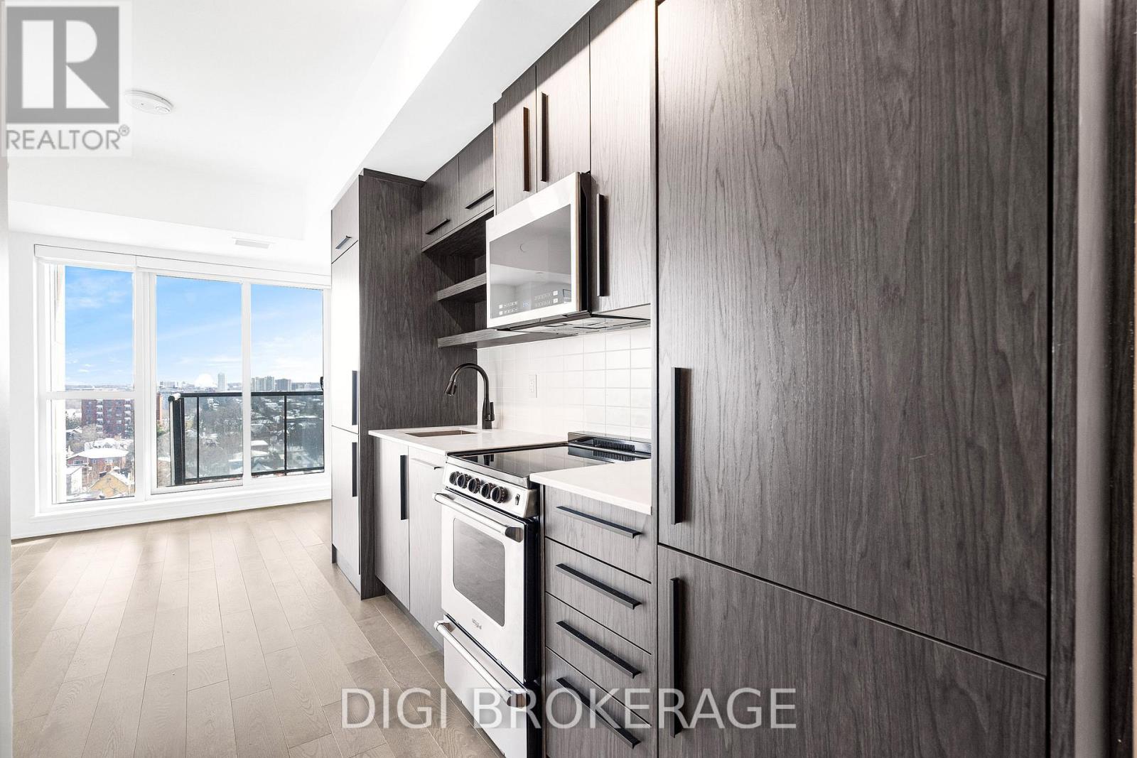 House for Rent in Ottawa – 1001 – 560 RIDEAU STREET, Ottawa – By Peter Sagos - Image 8