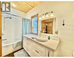 7578 Burgess Road, Deka Lake / Sulphurous / Hathaway Lakes, BC V0K1X3 Photo 23