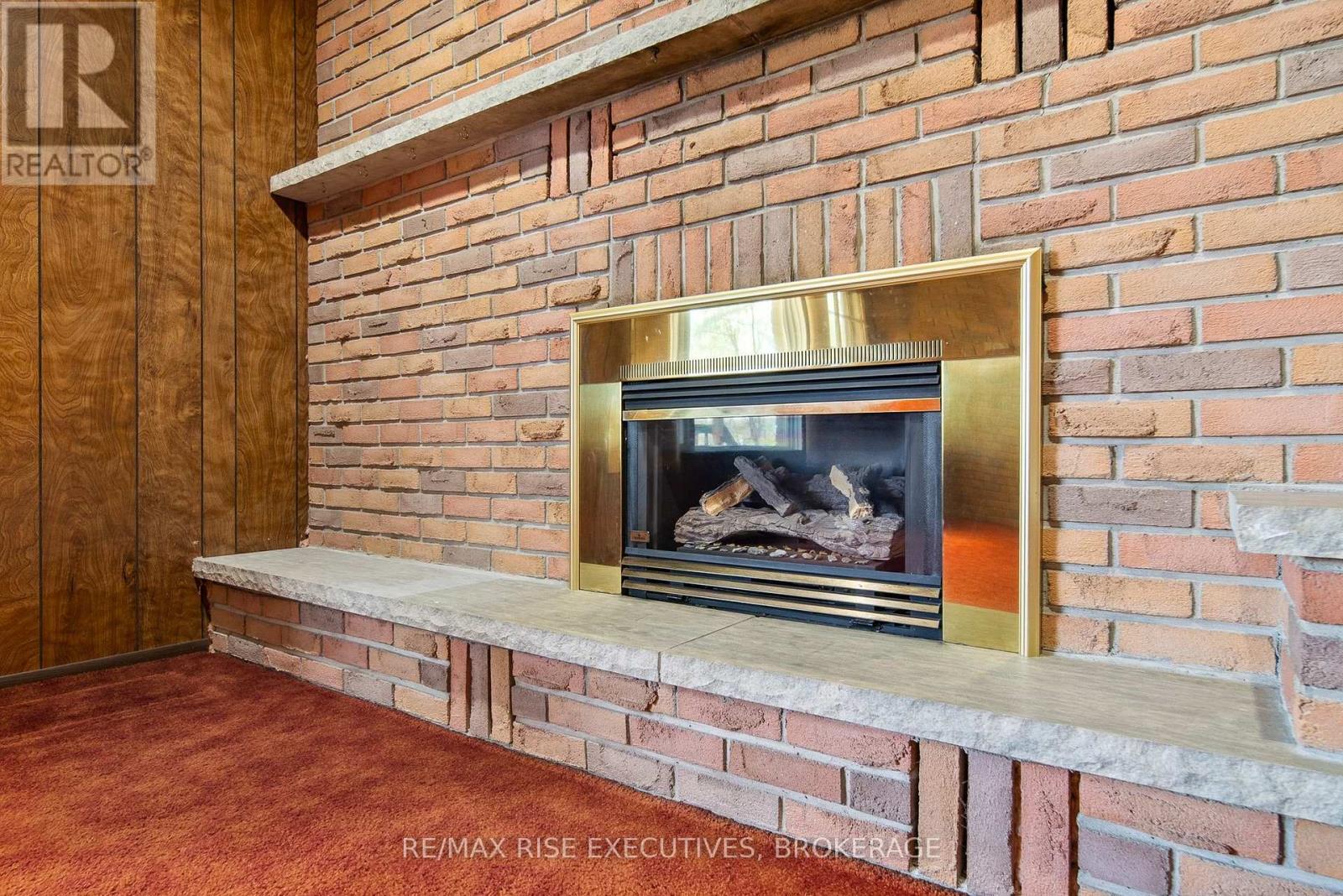 899 SAFARI DRIVE - 19
