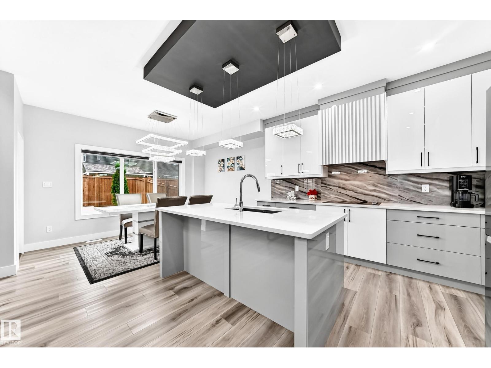 3207 160 ST SW - 13
