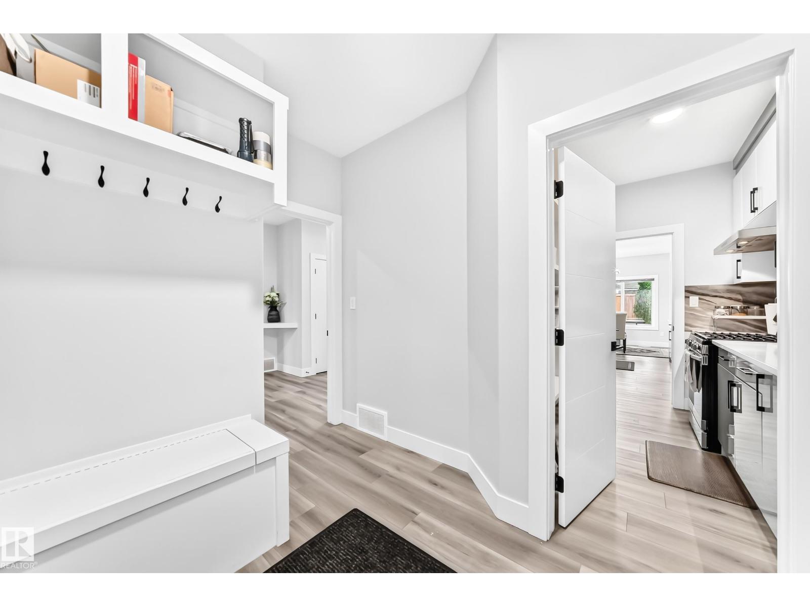 3207 160 ST SW - 28