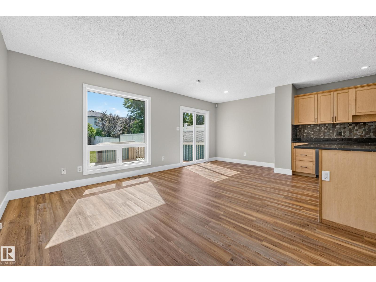 13449 33 ST NW — photo 9