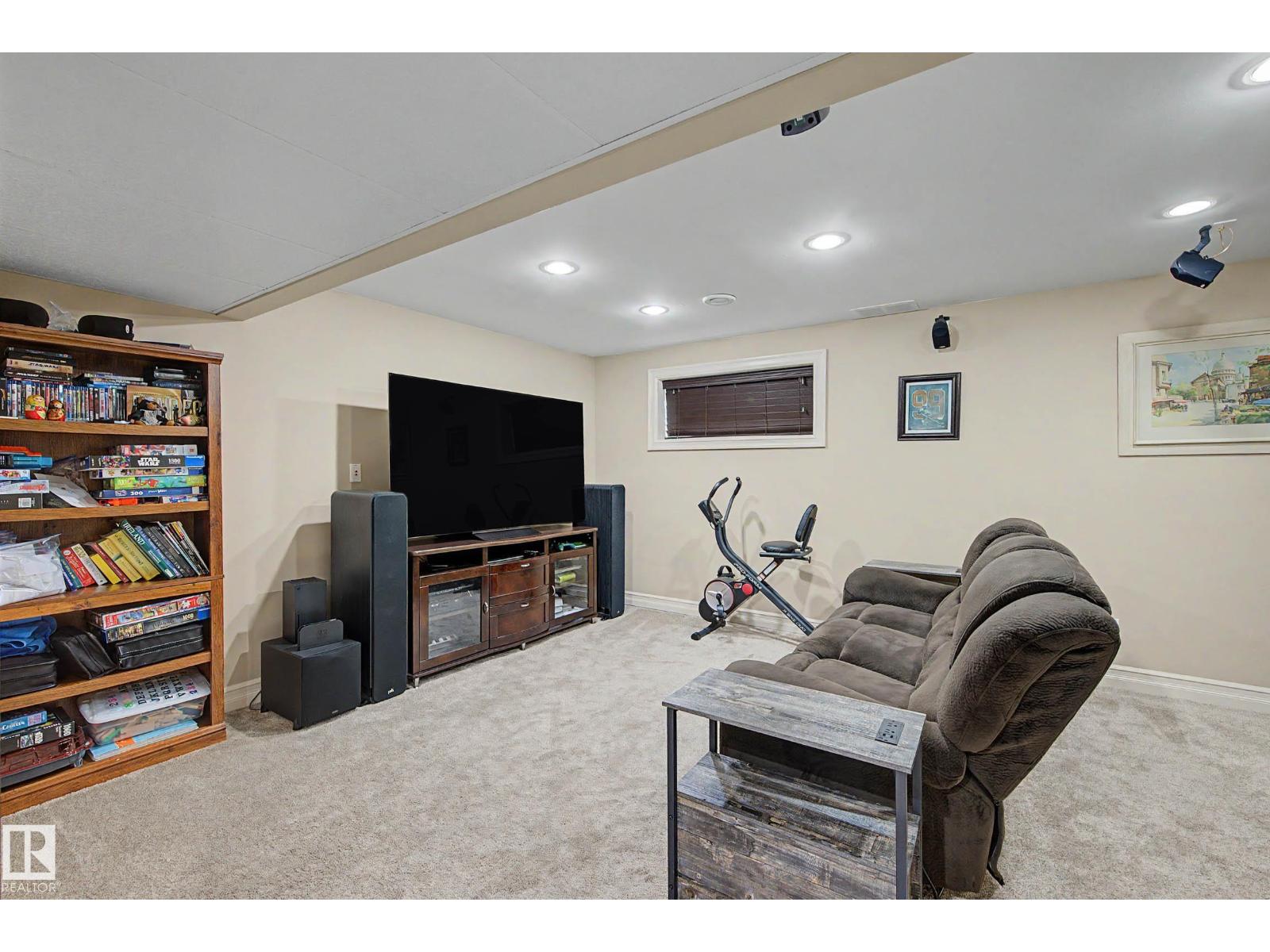 12119 167A AV NW — photo 35