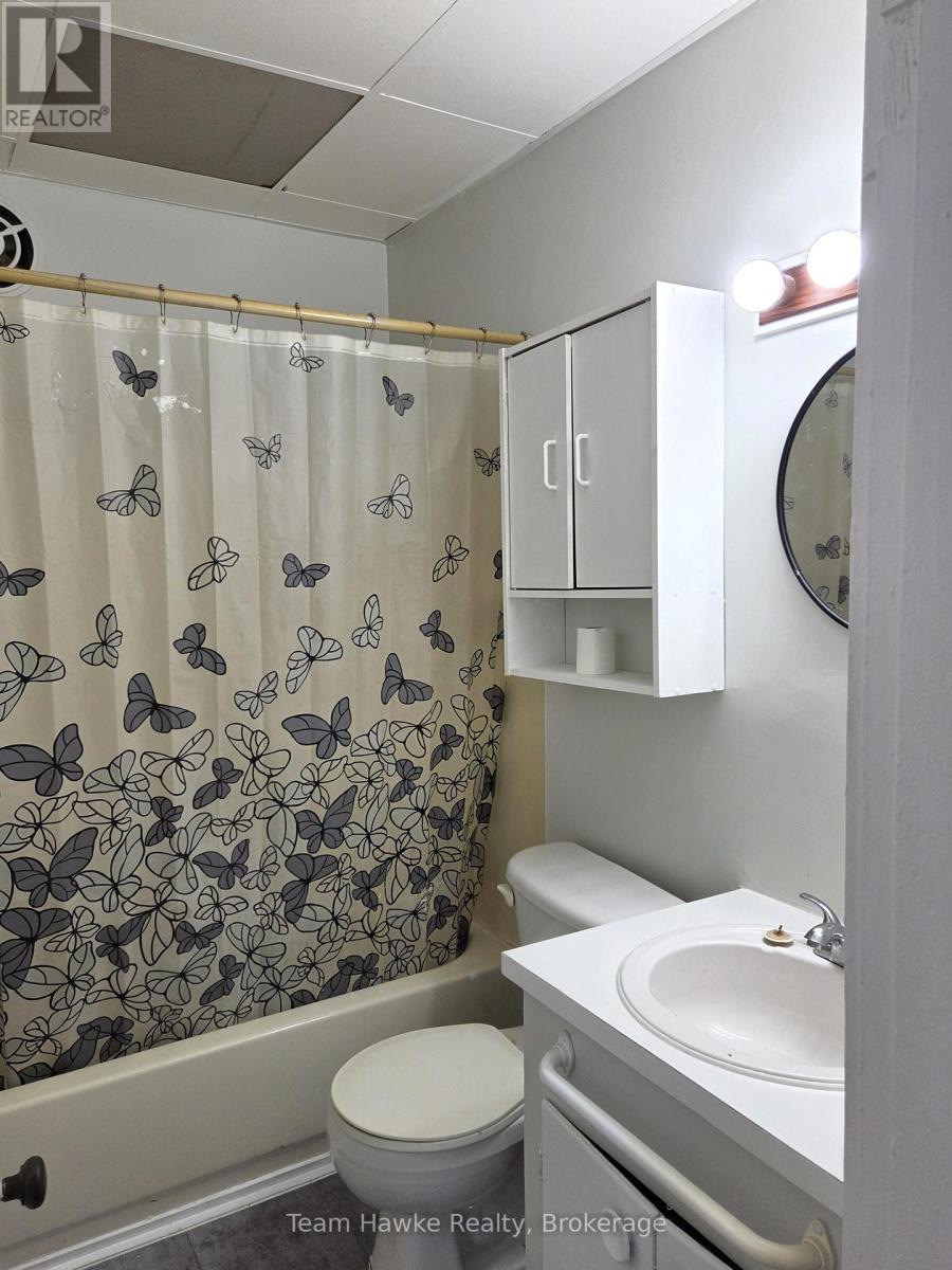 405 DOMINION AVENUE - 17