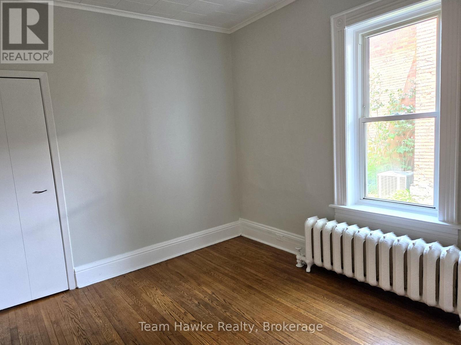 405 DOMINION AVENUE - 16