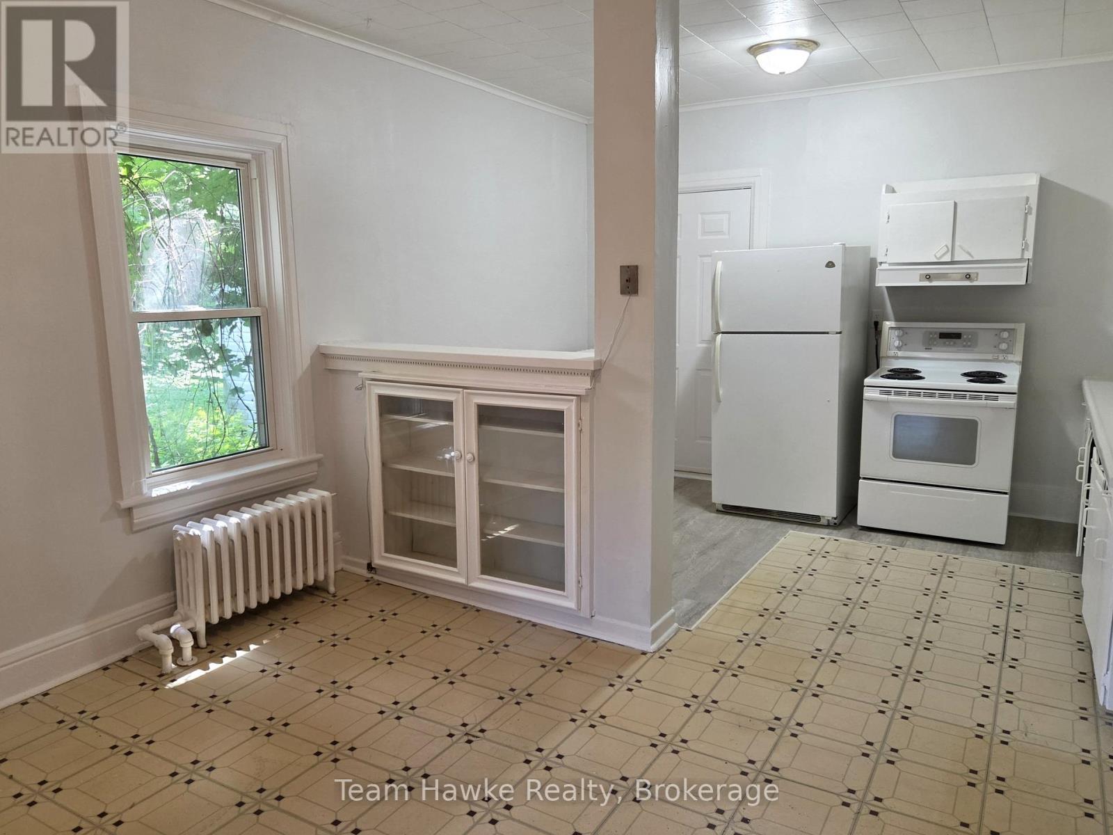405 DOMINION AVENUE - 14