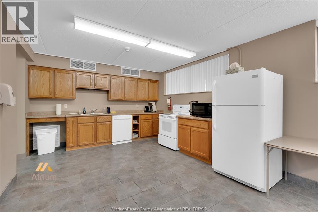 #315 310 VILLAGE GROVE DRIVE - 31