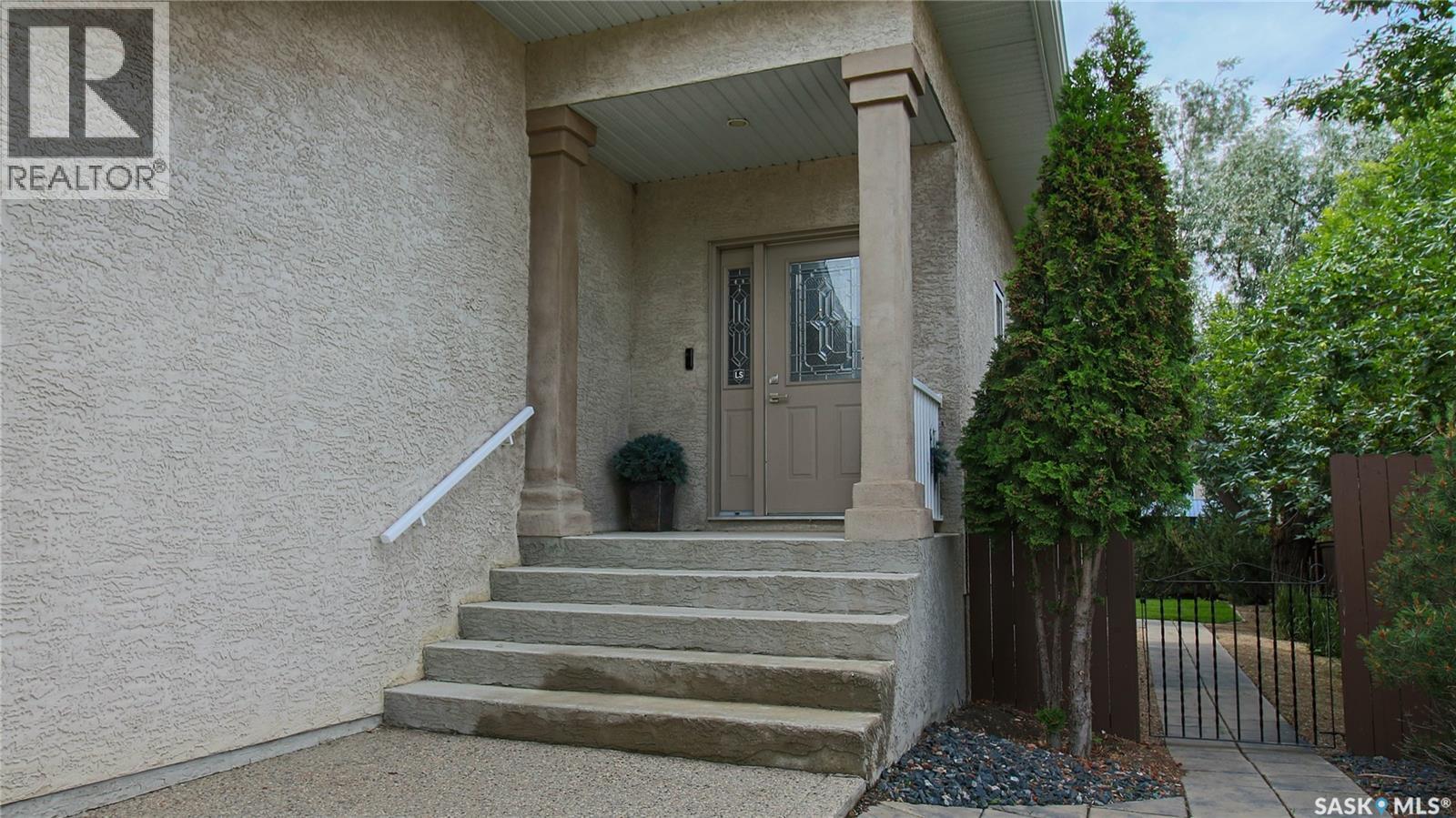 3503 Sandringham ROAD - photo 2