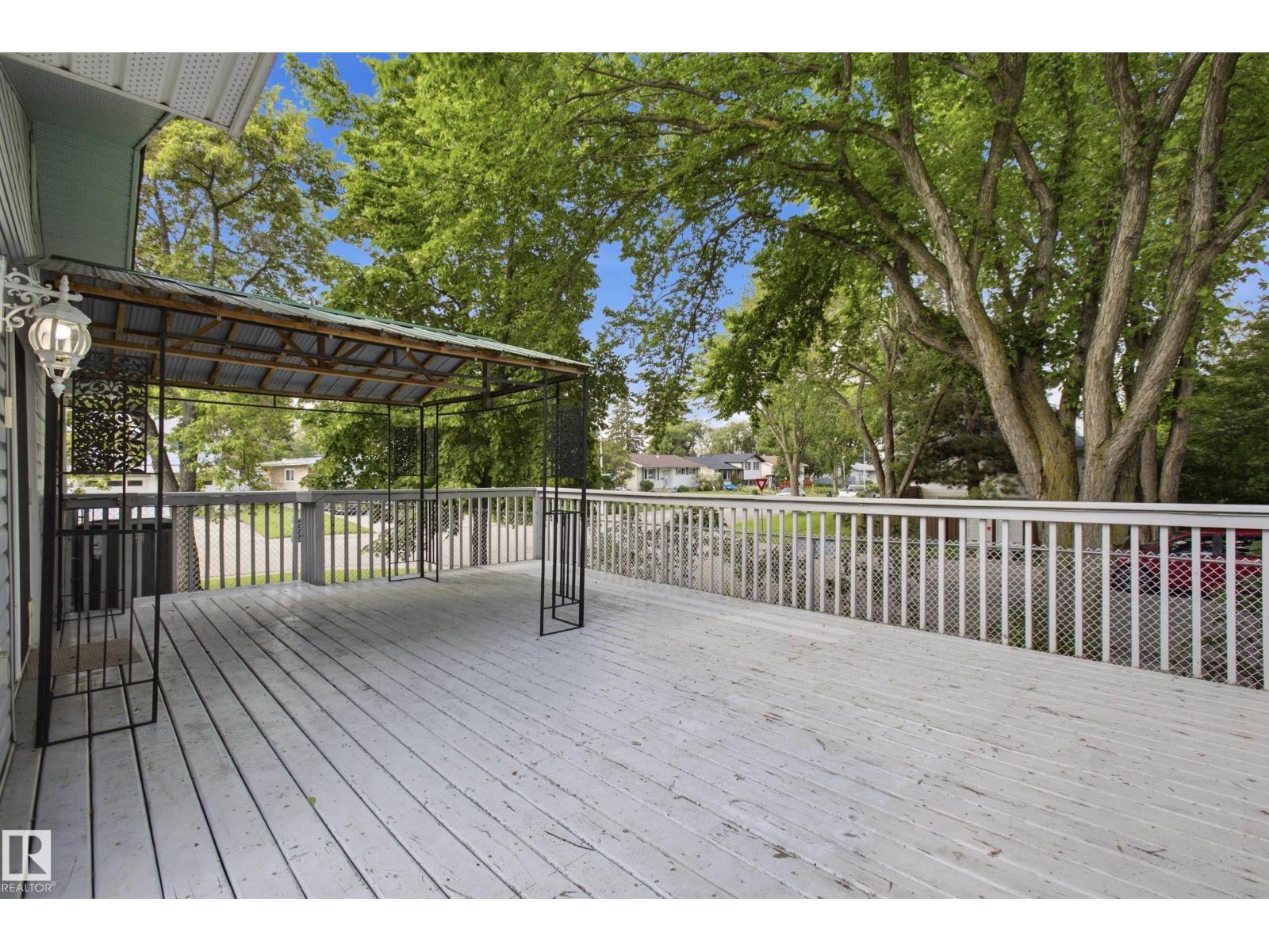 2 MORELAND RD — photo 31