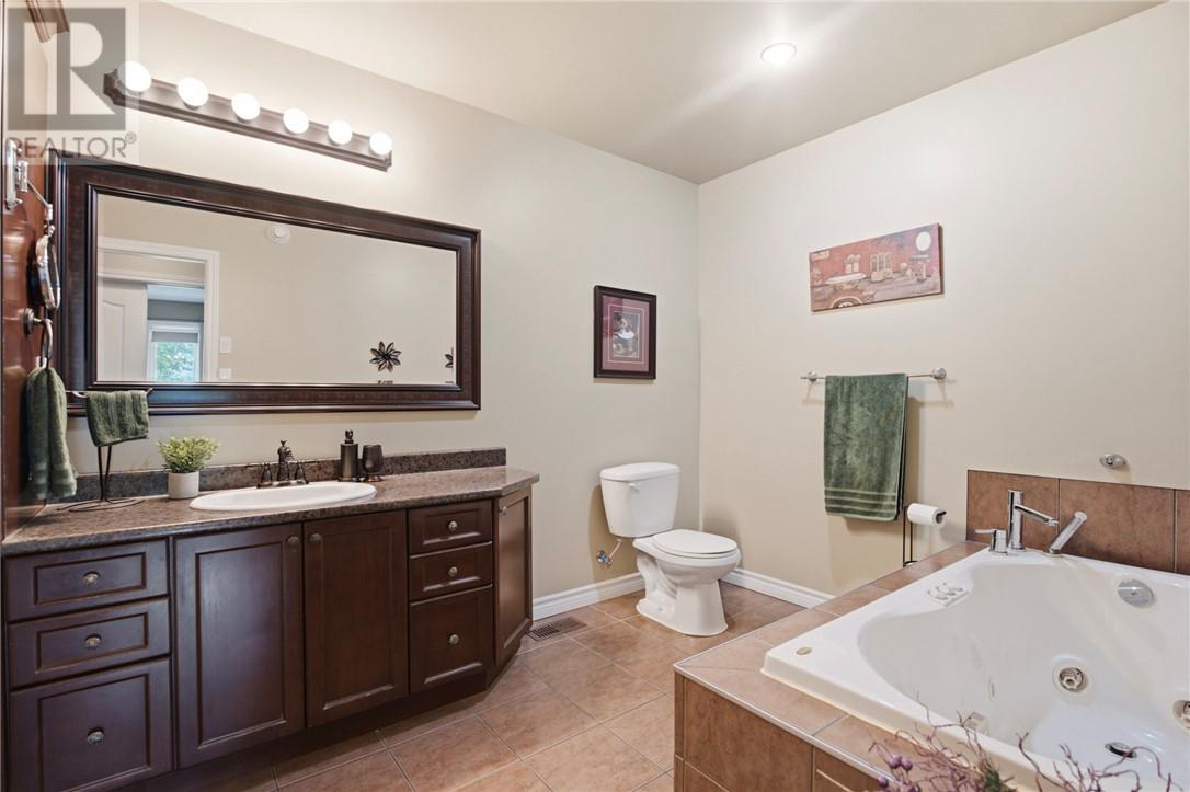4214 Heritage Drive - 10
