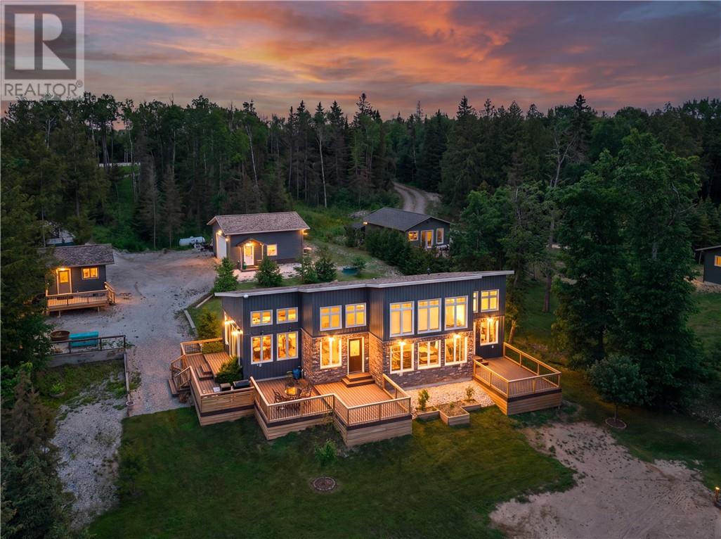 1386 Bay Estates Road S - 2
