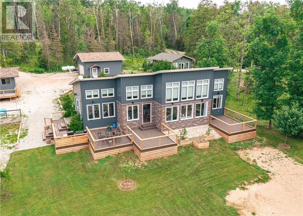 1386 Bay Estates Road S - 39