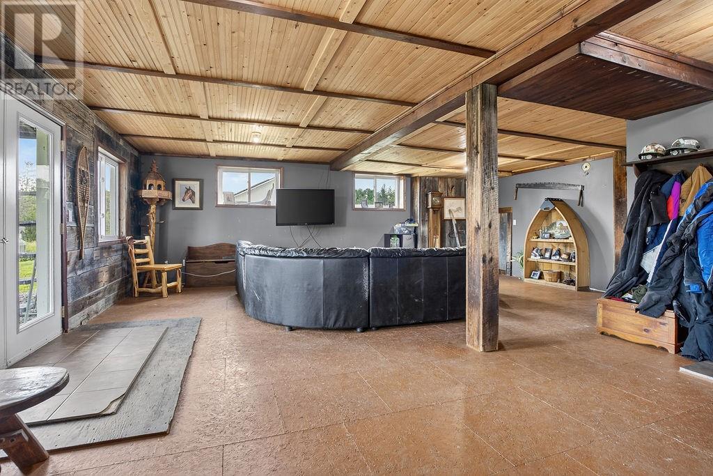 364 Rabbit Trail Road - 25