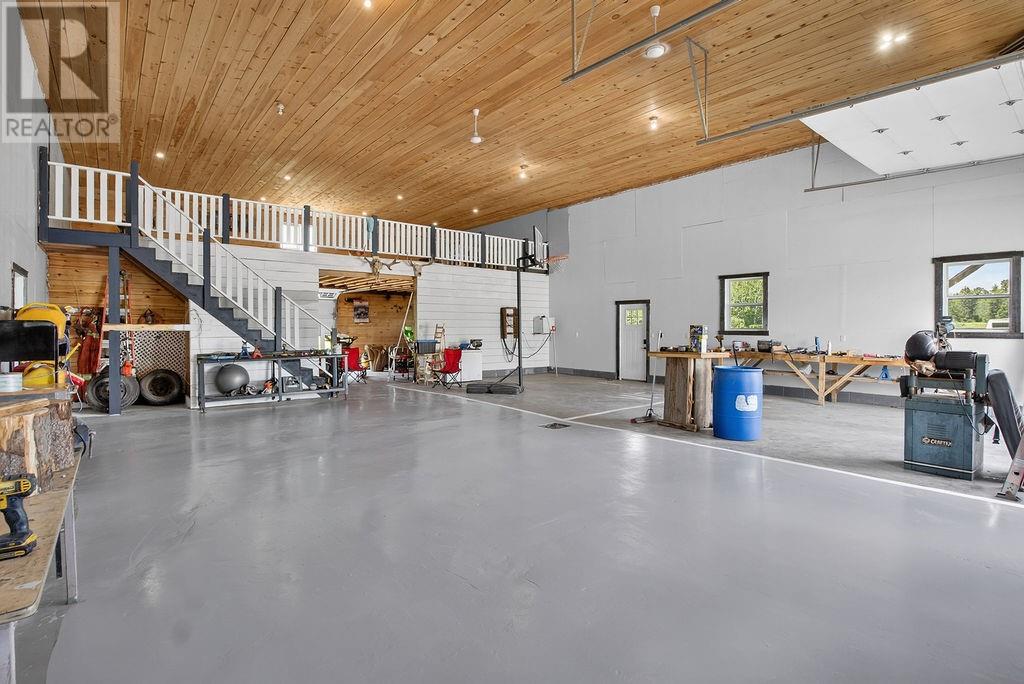 364 Rabbit Trail Road - 32