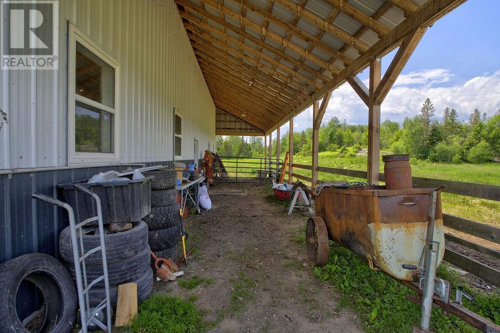 364 Rabbit Trail Road - 34