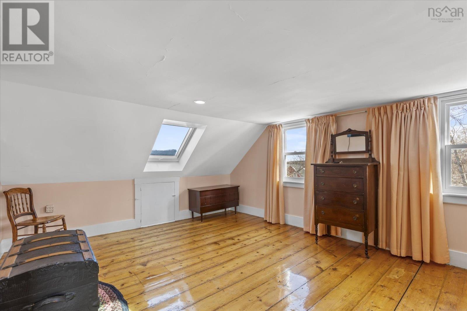 406 Kingsburg Road - 27