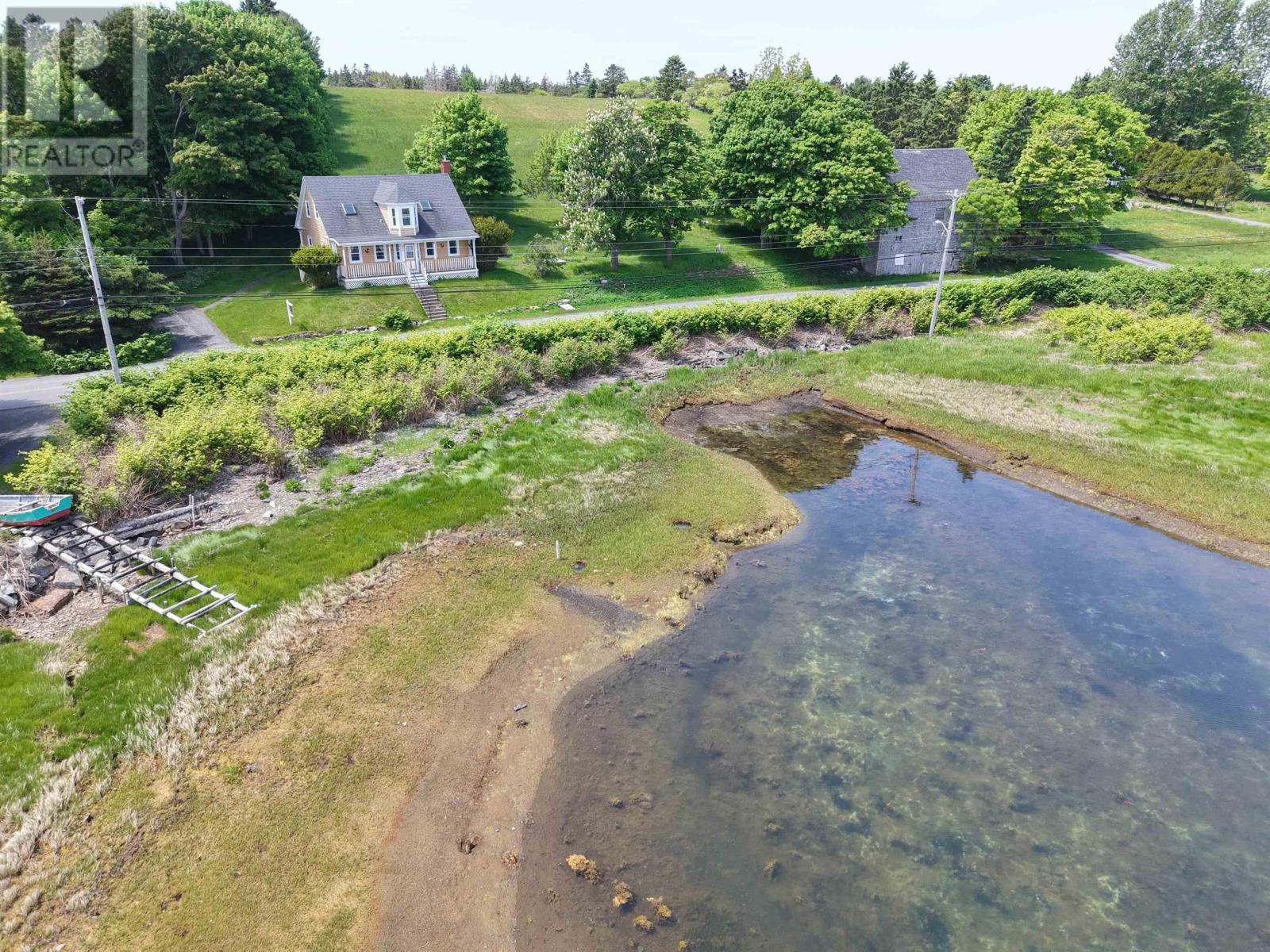 406 Kingsburg Road - 3