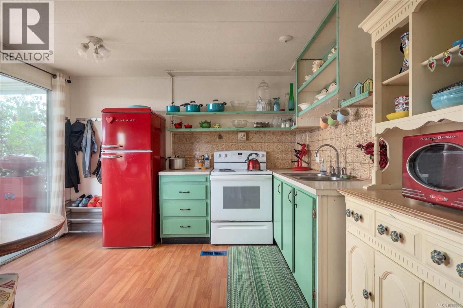 #1 129 Meridian Way - 14