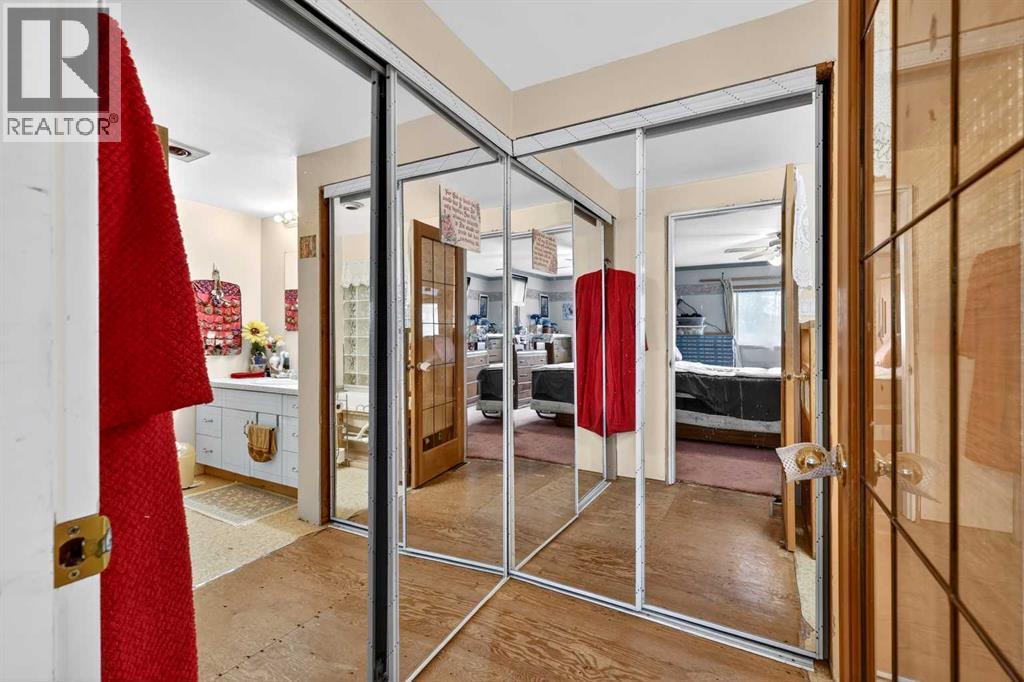 242041 Township Road 262 - 37