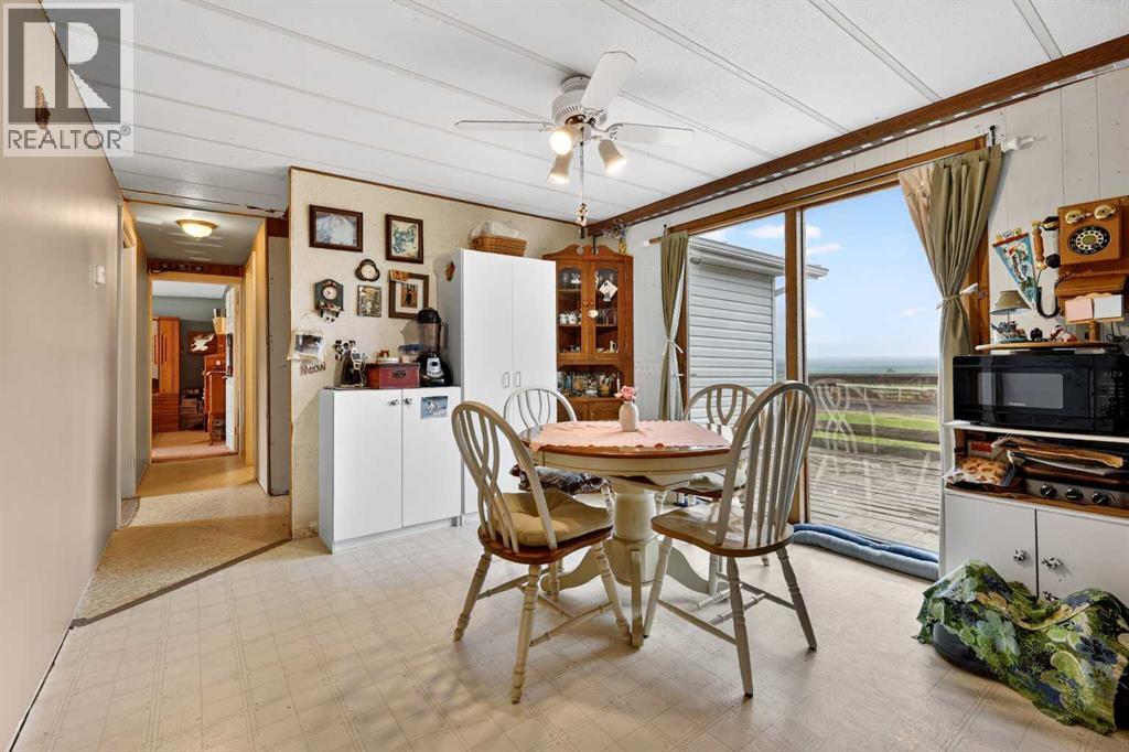 242041 Township Road 262 - 26