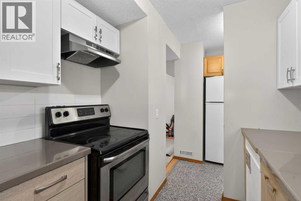 #408 2520 Palliser Drive SW - 13