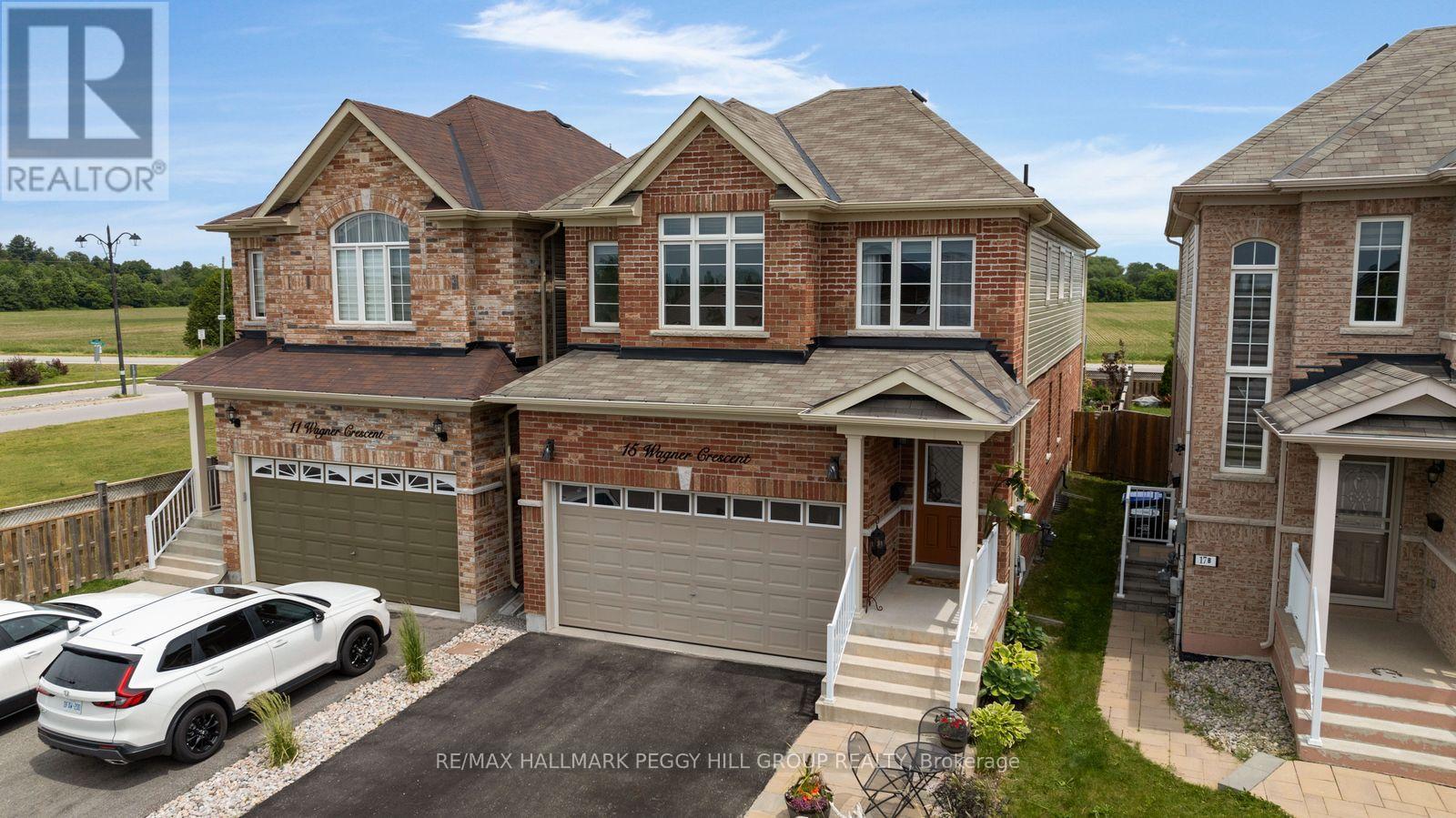 15 WAGNER CRESCENT - 1