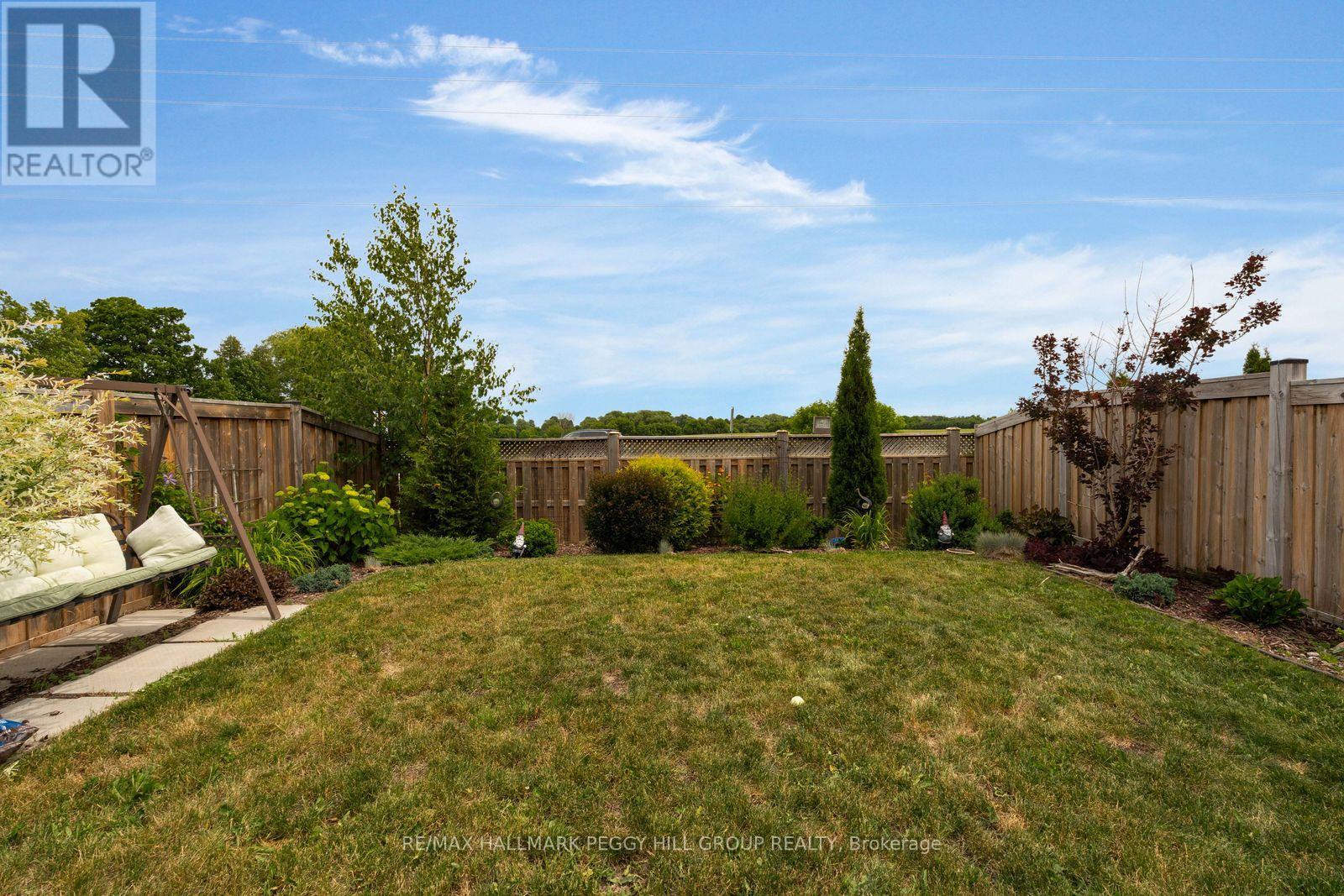 15 WAGNER CRESCENT - 22