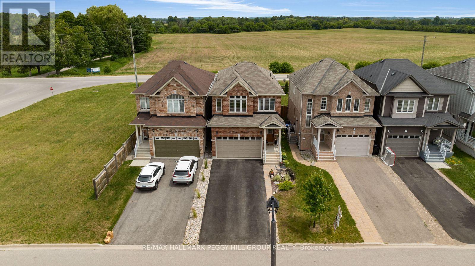 15 WAGNER CRESCENT - 23