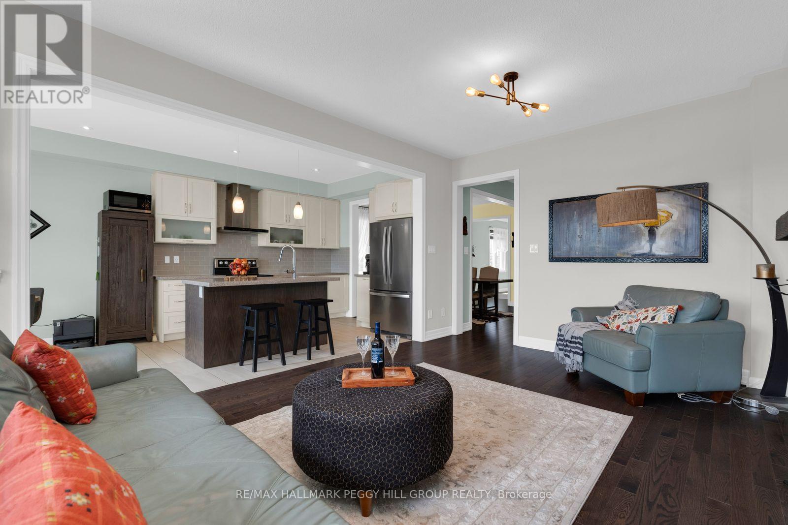 15 WAGNER CRESCENT - 4
