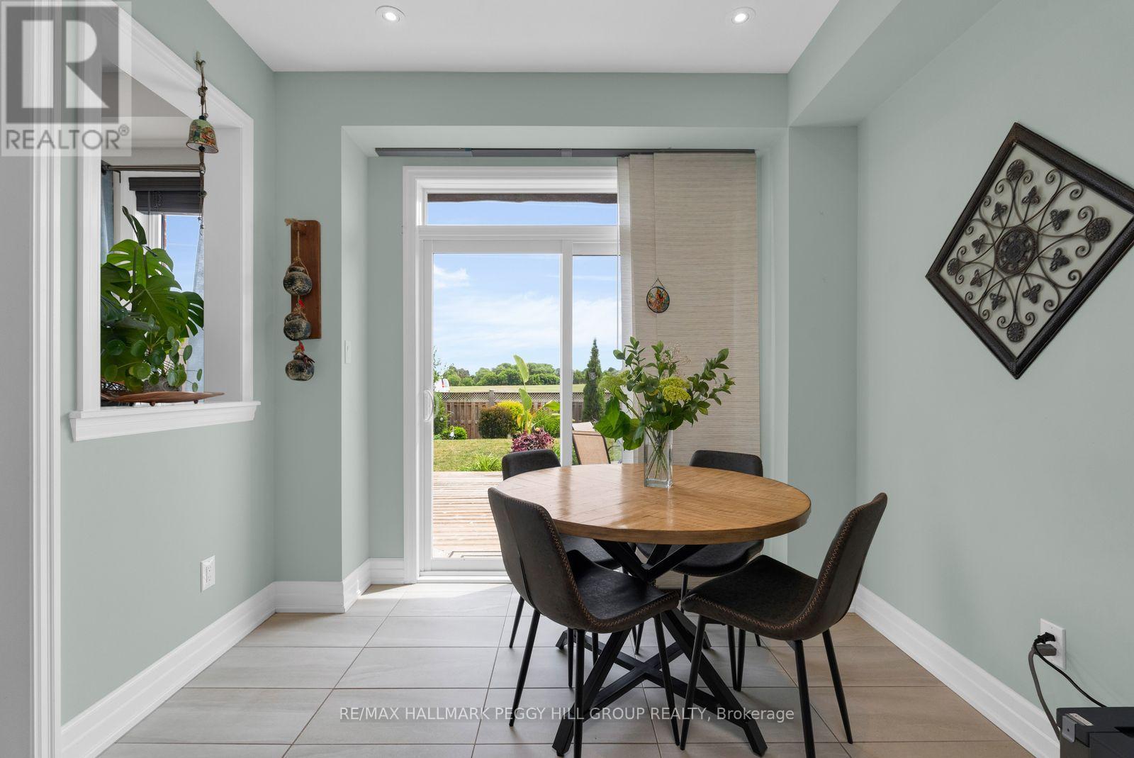 15 WAGNER CRESCENT - 7