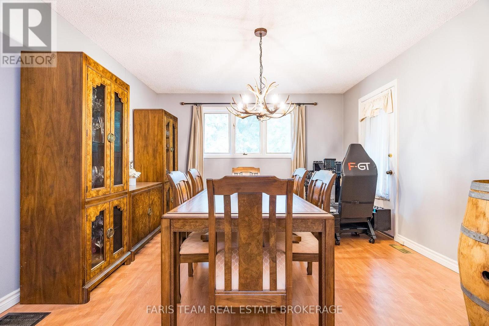 175 SOUTH SUMMIT FARM ROAD - 16