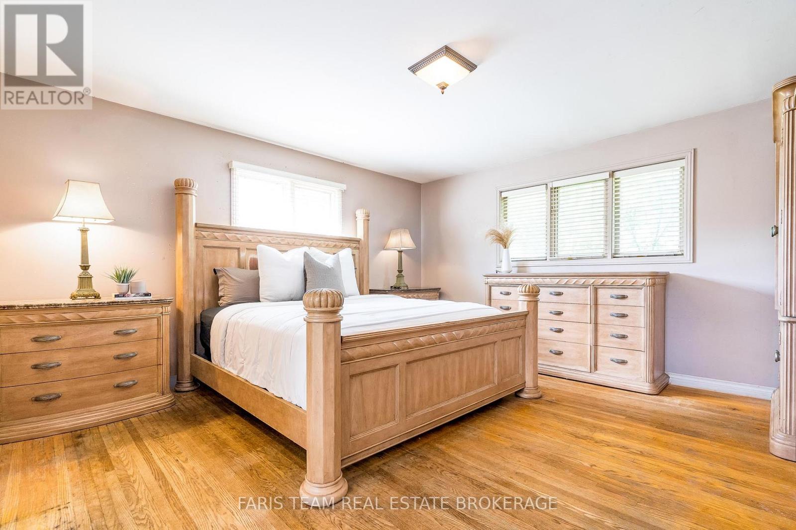 175 SOUTH SUMMIT FARM ROAD - 21