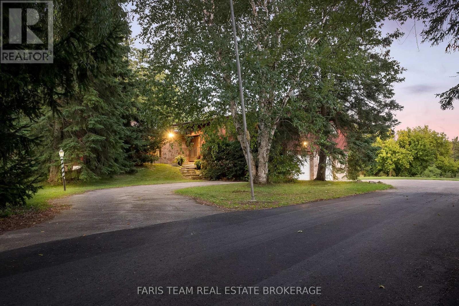 175 SOUTH SUMMIT FARM ROAD - 3