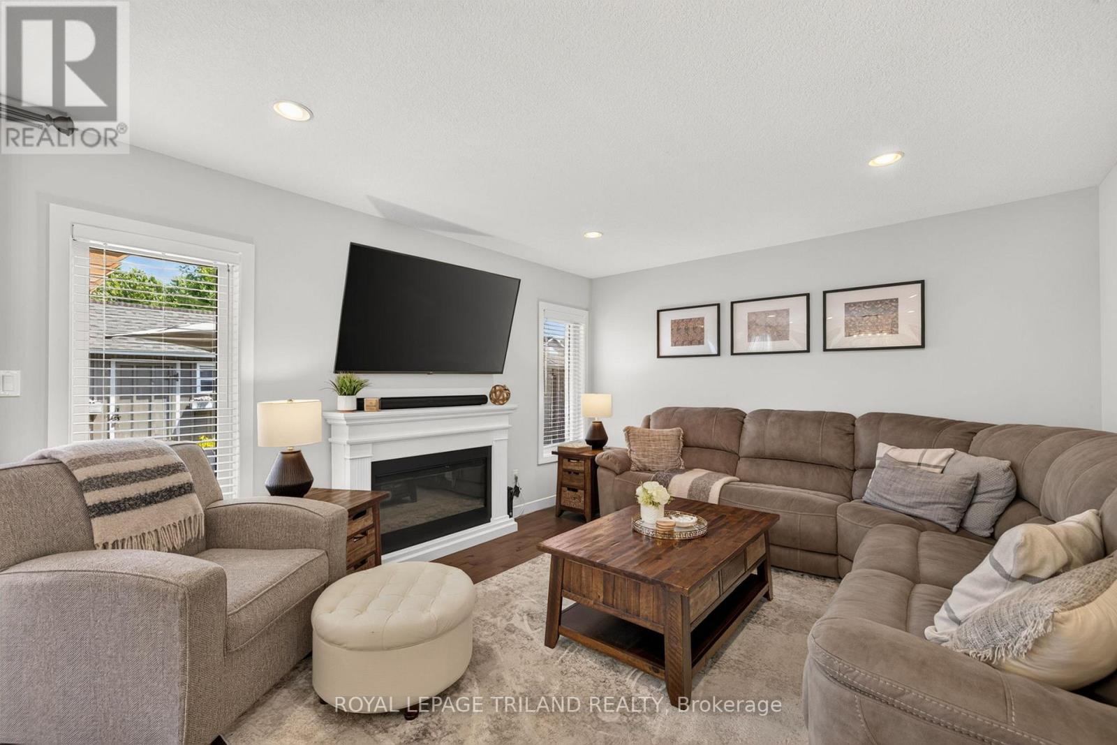 11 EMPIRE PARKWAY - 15