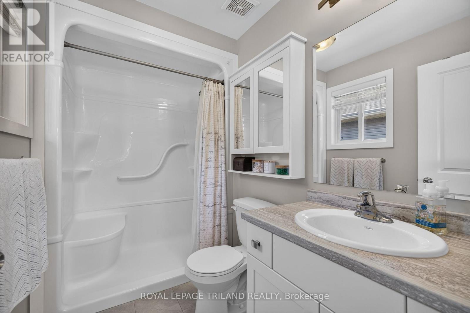 11 EMPIRE PARKWAY - 22