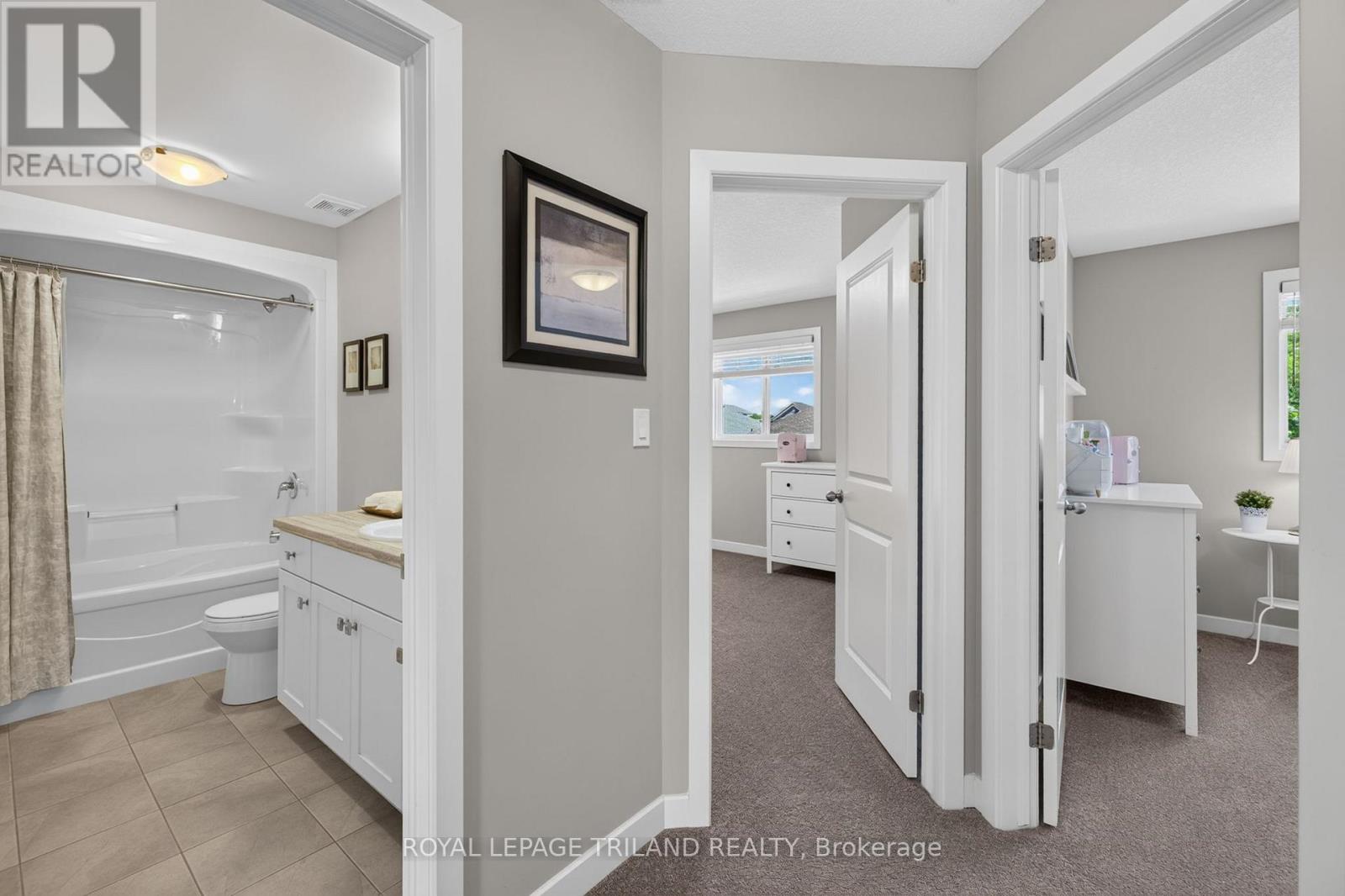 11 EMPIRE PARKWAY - 27